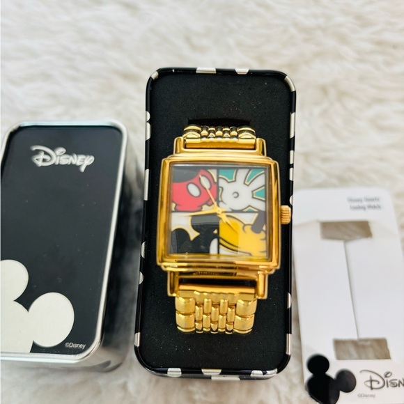 Disney Gold Mickey Mouse Watch main image 13